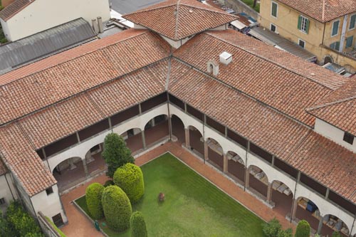 Museo dell Opera del Duomo courtyard. View from Leaning Tower. Pisa, Tuscany, Italy.