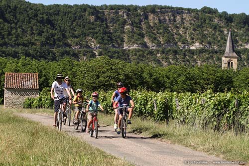 family cycling in france